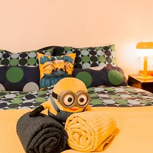  Apartman Minion & Snoopy