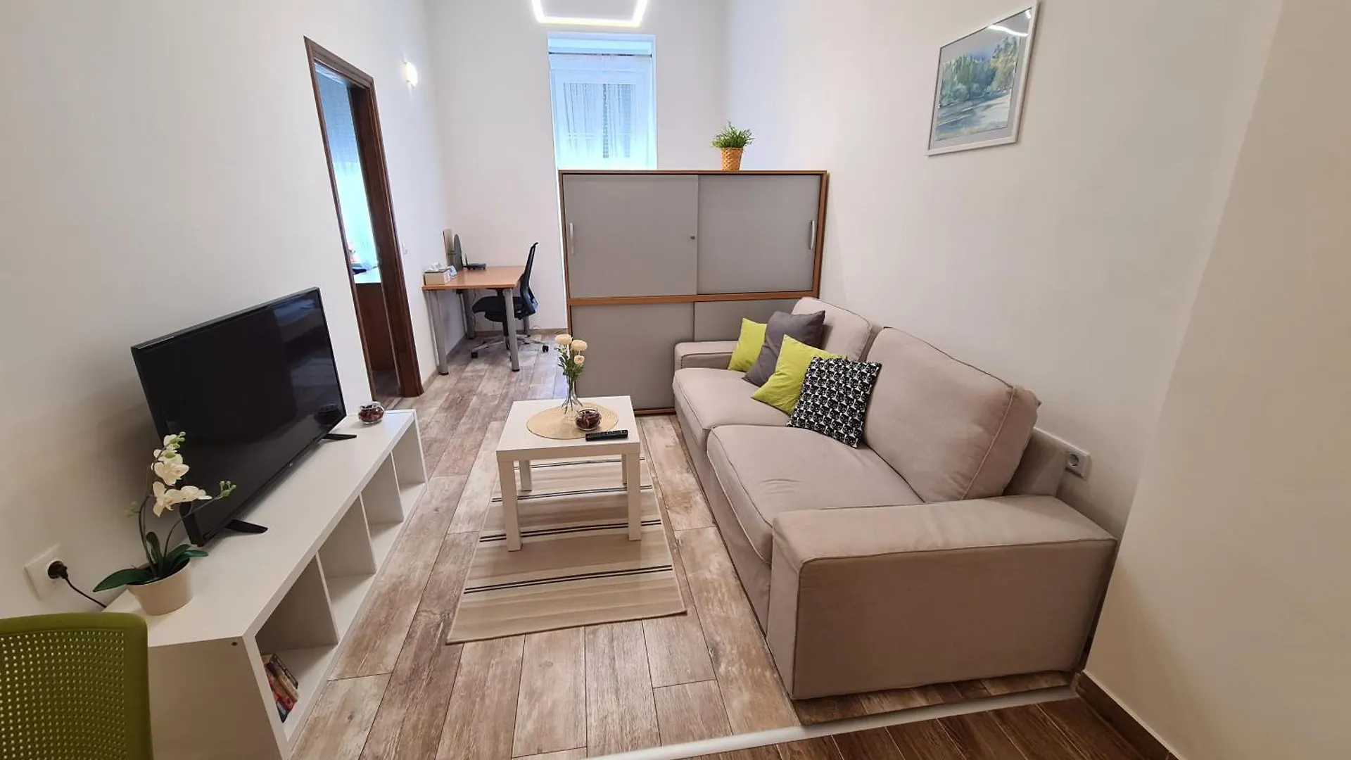 Calgary-2 Apartment Budapest 0*,